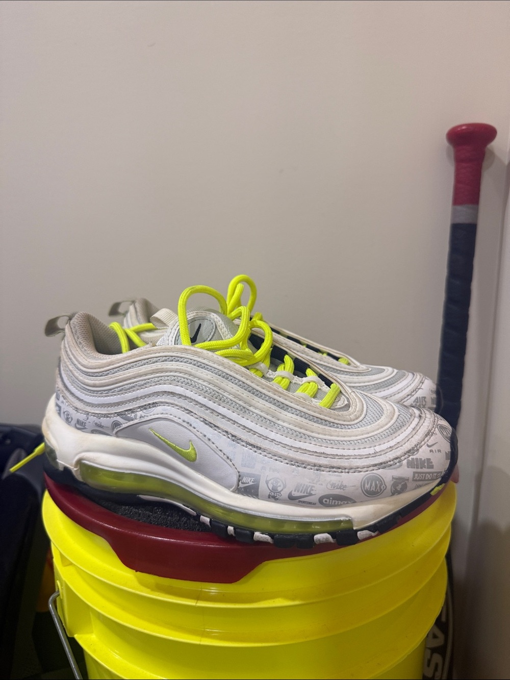 Nike Kids' White & Neon Yellow Air Max 97 Sneakers